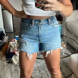 Abercrombie high rise 4” denim shorts